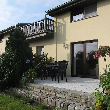 公寓 Upscale In Brusow With Terrace Kröpelin